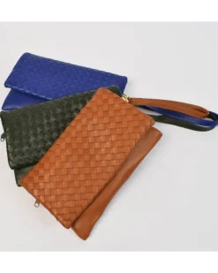 pochette in pelle intrecciata con tracolla e maniglia art 1739_w