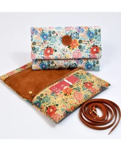 Pochette pelle fiori media con tracolla art 1730_bla